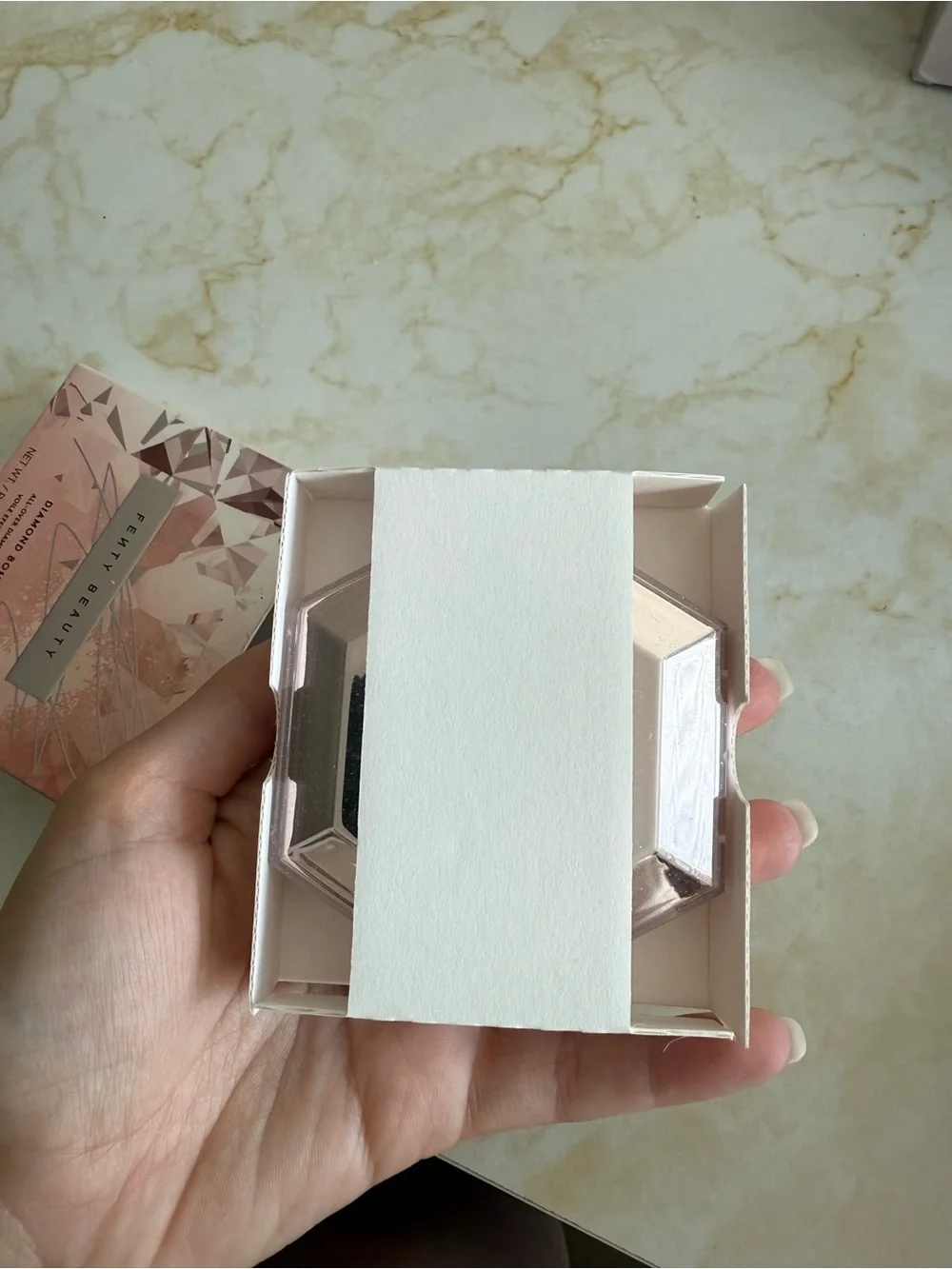NWB Fenty Beauty How Many Carats? Diamond Bomb All Over Diamond Veil STANDARD 8g